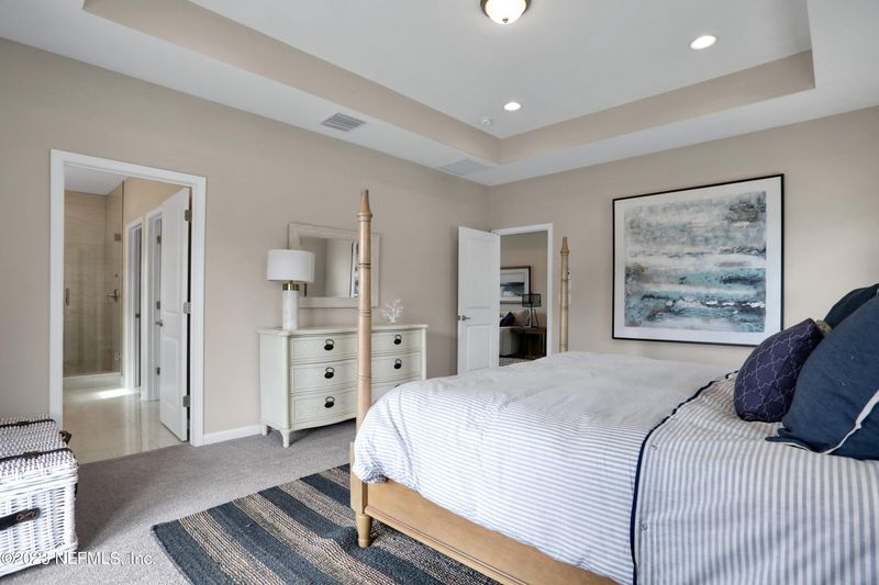 319 Farmfield Dr, St Augustine, FL 32092