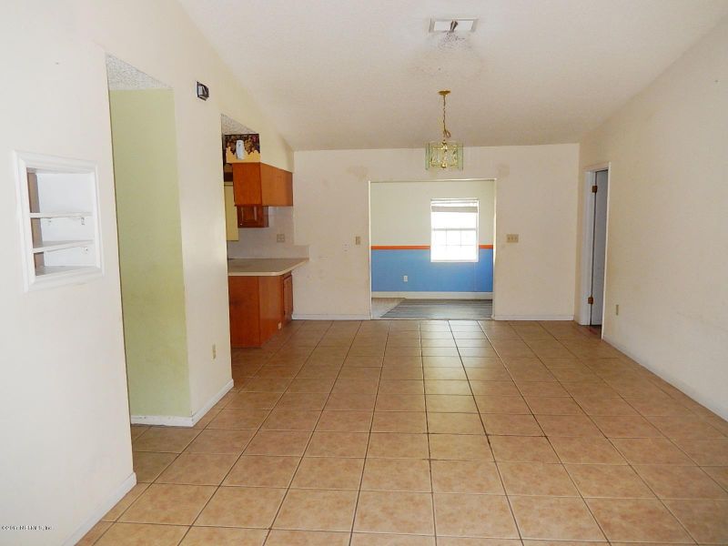 319 SE 52nd St, Keystone Heights, FL 32656