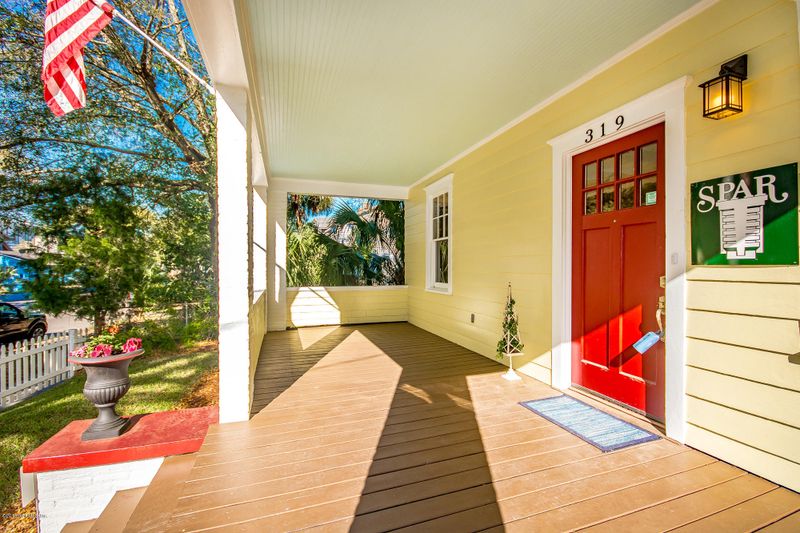 319 W 10th St, Jacksonville, FL 32206