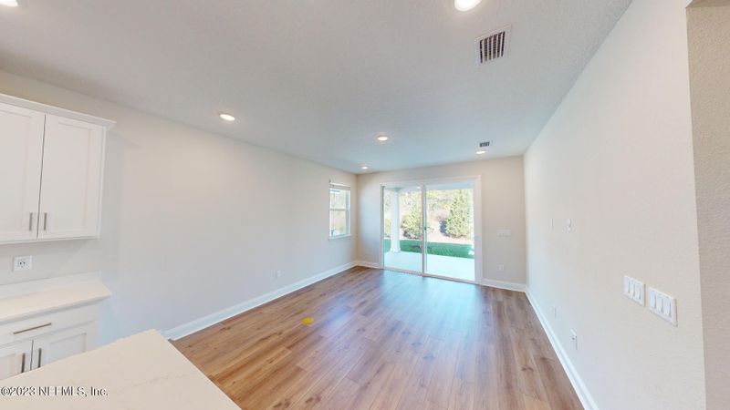 32 Lochloosa Ct, St Johns, FL 32259