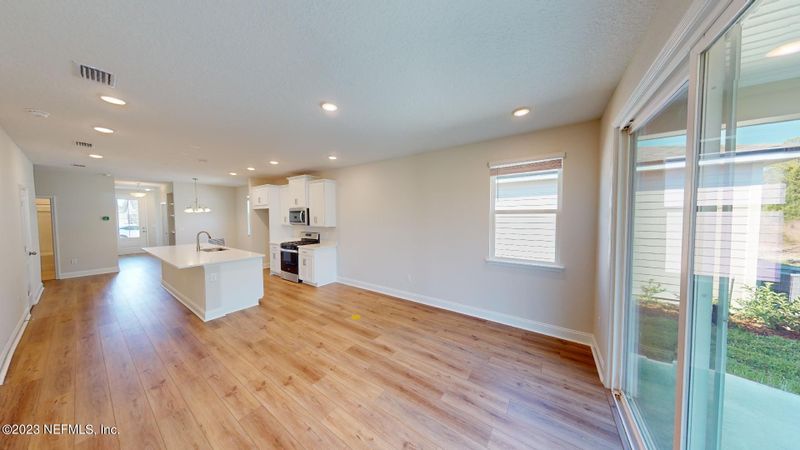 32 Lochloosa Ct, St Johns, FL 32259