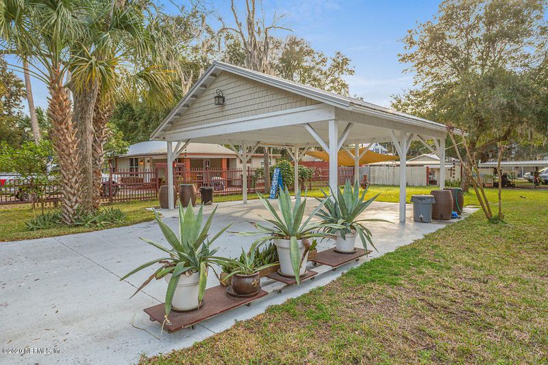 32 Martin Luther King Ave, St Augustine, FL 32084