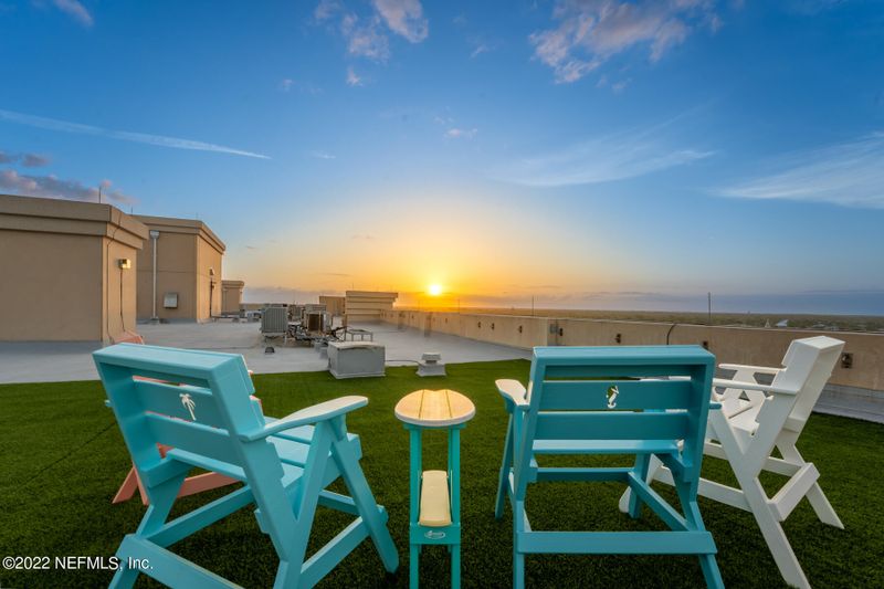 320 1st St N #809, Jacksonville Beach, FL 32250