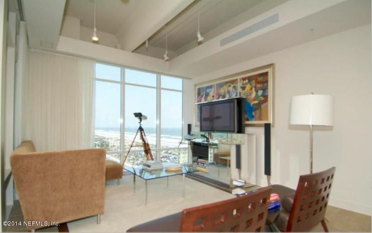 320 1st St N #908, Jacksonville Beach, FL 32250