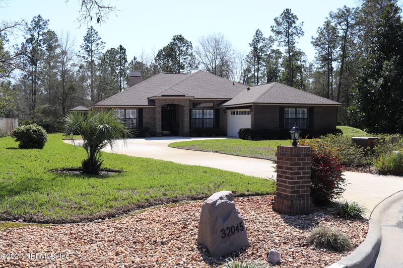 32045 White Tail Ct, Bryceville, FL 32009