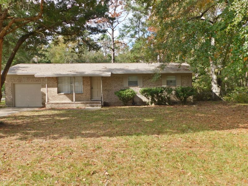 3208 Walser Rd, Jacksonville, FL 32254