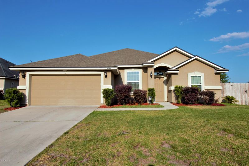 3209 Deer Creek Dr, Middleburg, FL 32068