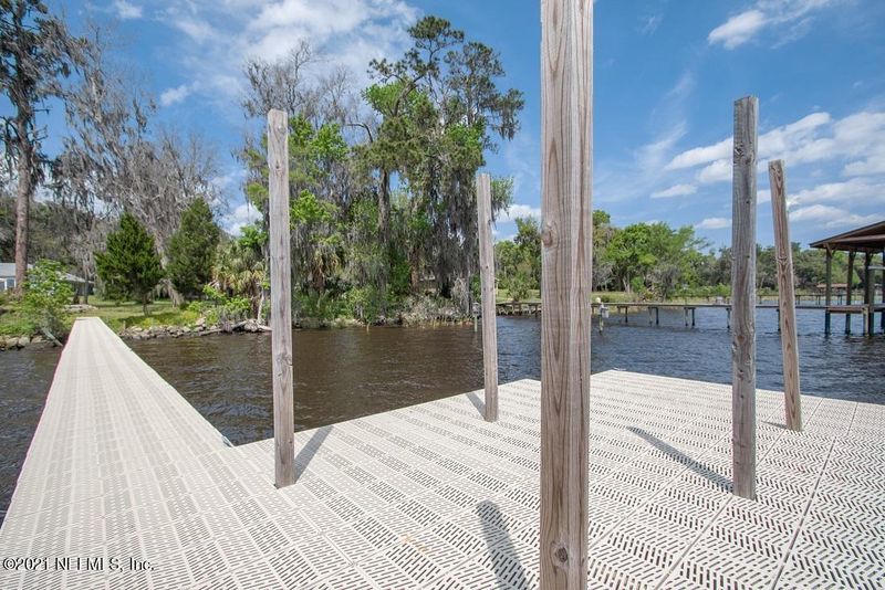 3209 Doctors Lake Dr, Orange Park, FL 32073