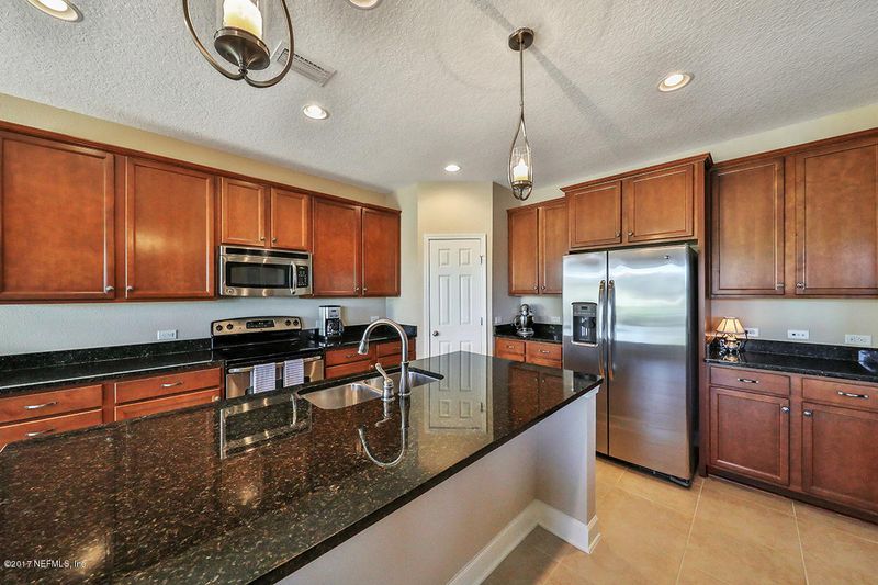 321 Parkwood Cir, St Augustine, FL 32086