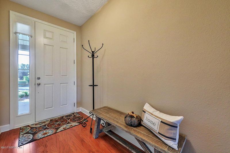 321 Parkwood Cir, St Augustine, FL 32086
