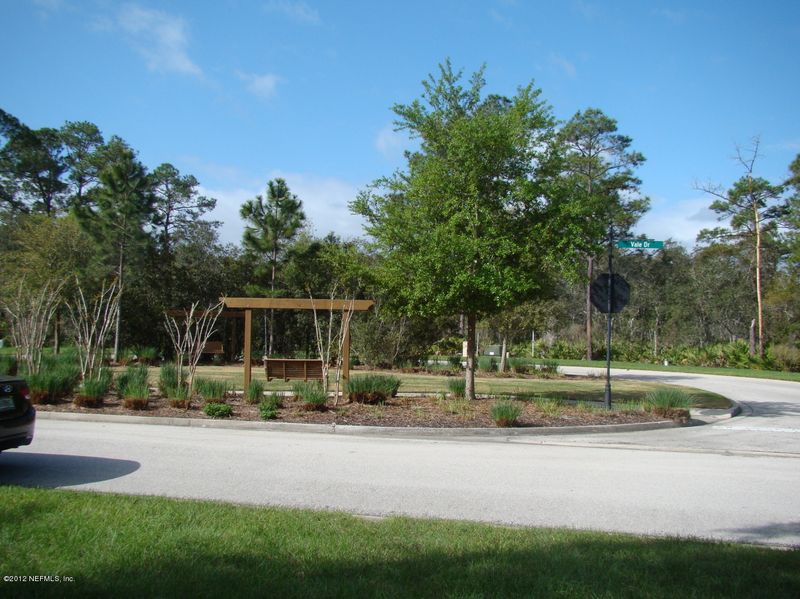 321 Vale Dr, St Augustine, FL 32095