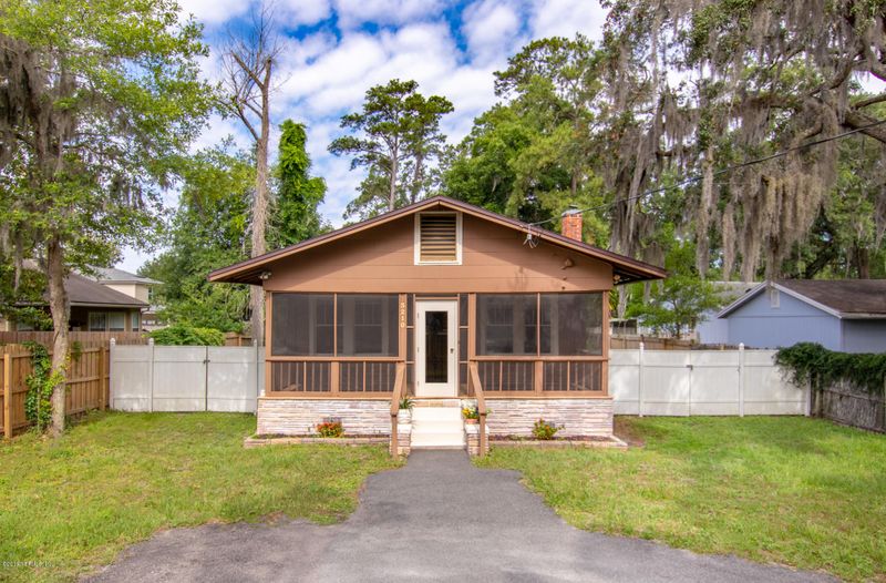 3210 St Augustine Rd, Jacksonville, FL 32207