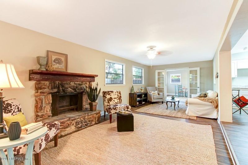 3219 Keniston Ln, Jacksonville, FL 32277