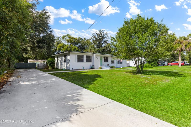 3224 Hampton Ave E, Jacksonville, FL 32216