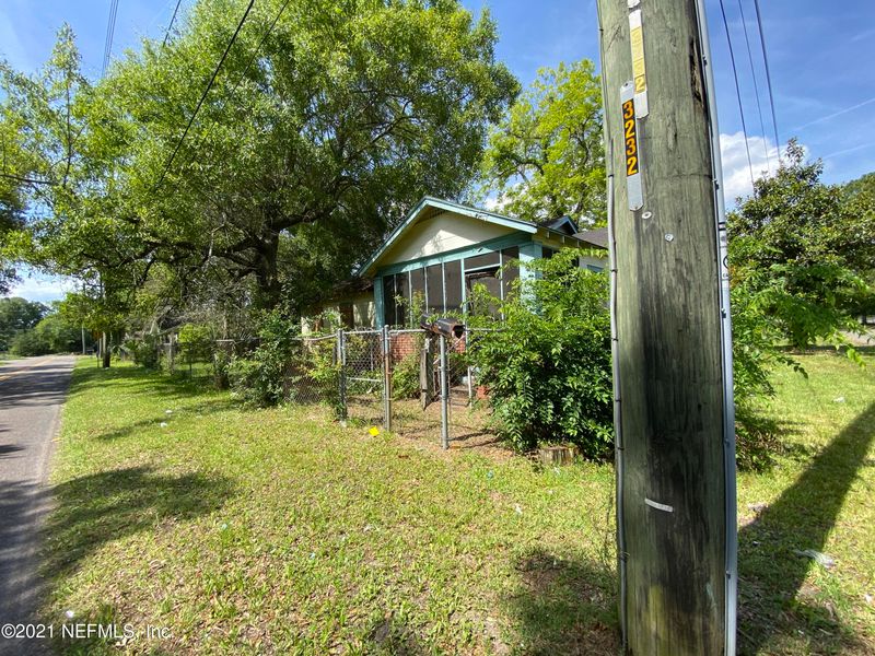 3224 N Davis St, Jacksonville, FL 32209