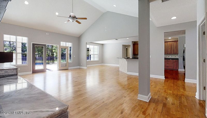 3233 Gordon St W, Orange Park, FL 32073