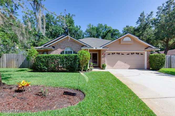 3233 Tea Rose Dr, Jacksonville, FL 32223