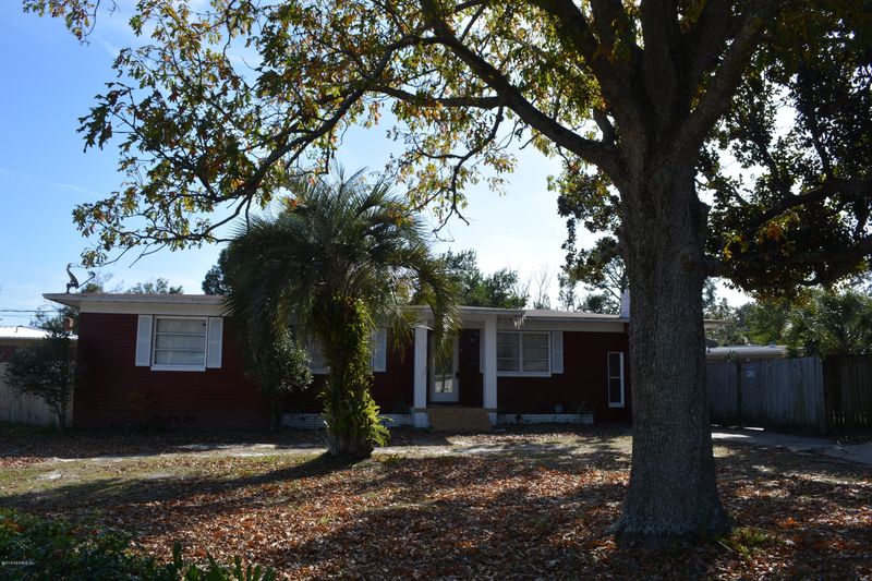 3235 Rogero Rd, Jacksonville, FL 32277