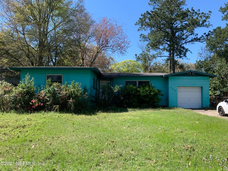 3236 Cathedral Ln, Jacksonville, FL 32277