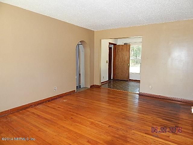 3237 Lansdell Dr, Jacksonville, FL 32208