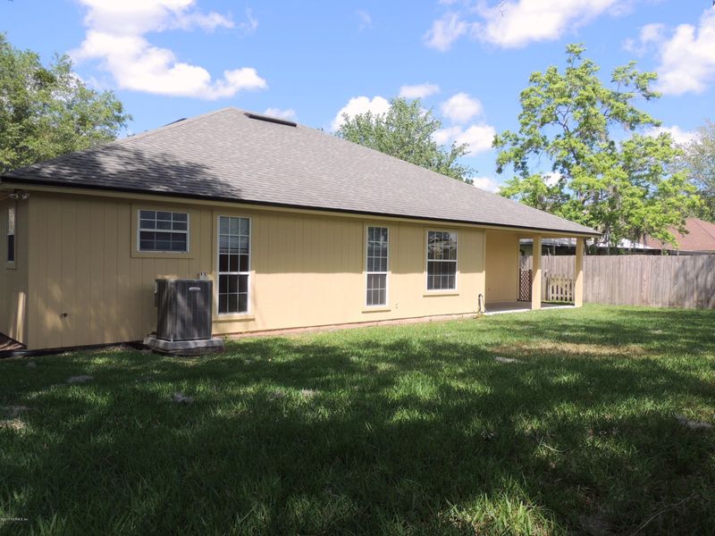 3238 Tea Rose Dr, Jacksonville, FL 32223