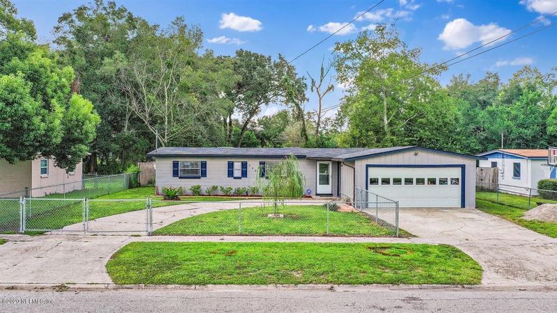 324 Blairmore Blvd E, Orange Park, FL 32073