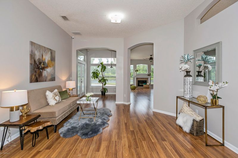 324 Diana Ct, St Augustine, FL 32092