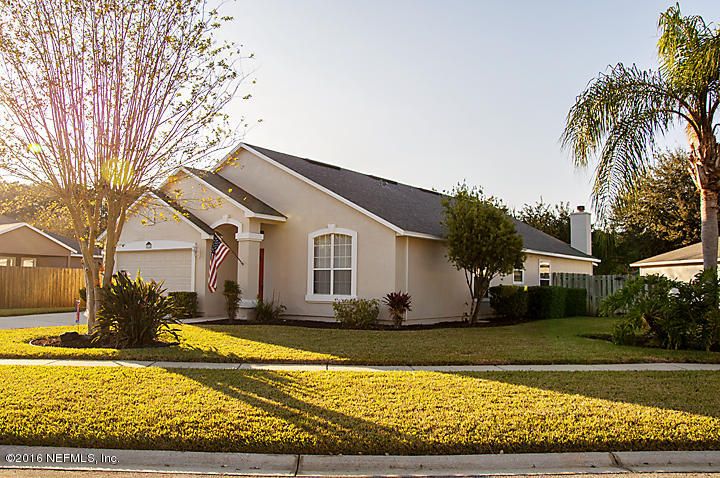 324 Johns Glen Dr, St Johns, FL 32259