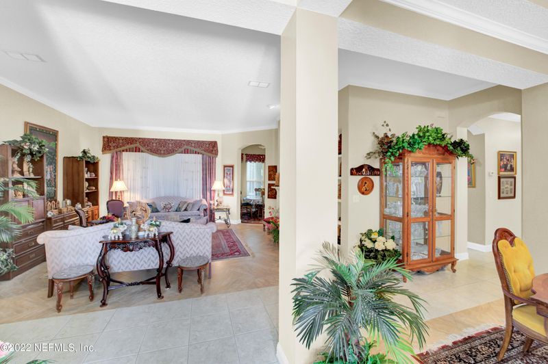 324 Legacy Dr, Orange Park, FL 32073
