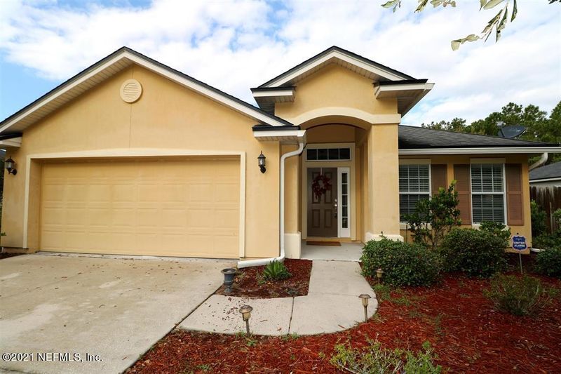 324 W New England Dr, Elkton, FL 32033