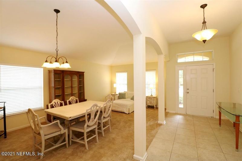 324 W New England Dr, Elkton, FL 32033