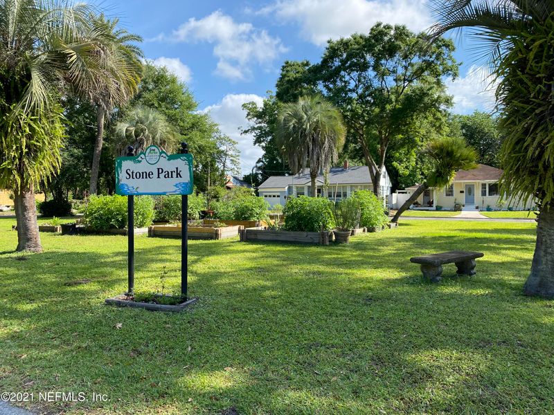 3243 Randall St, Jacksonville, FL 32205