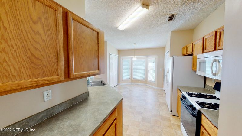 3247 Deuce Ct, Jacksonville, FL 32277