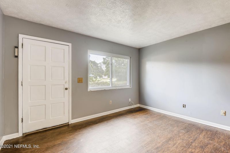 325 Evergreen Ln, Middleburg, FL 32068