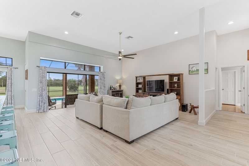 325 Marsh Point Cir, St Augustine, FL 32080