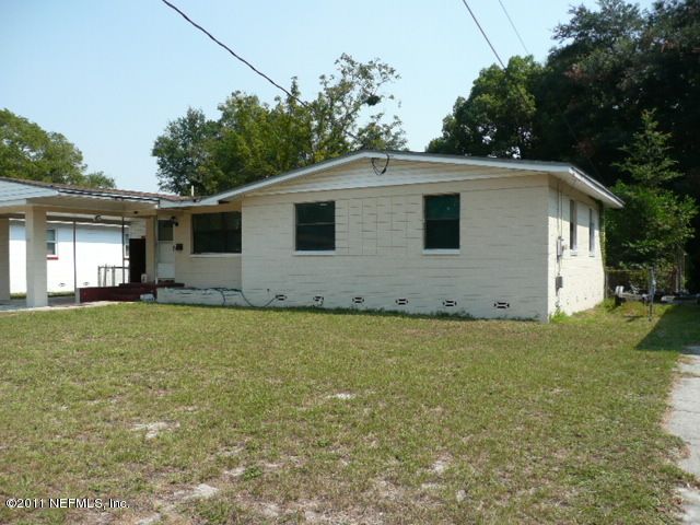 3257 Shetland Rd W, Jacksonville, FL 32277