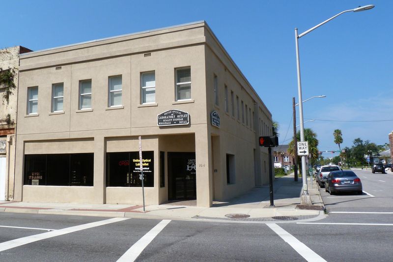 326 Broad St, Jacksonville, FL 32202