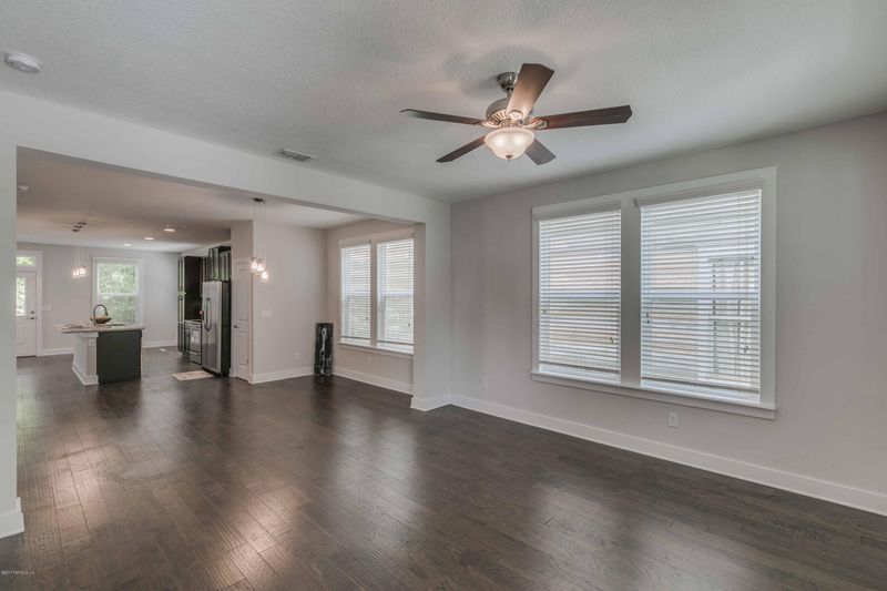 326 E 2nd St, Jacksonville, FL 32206