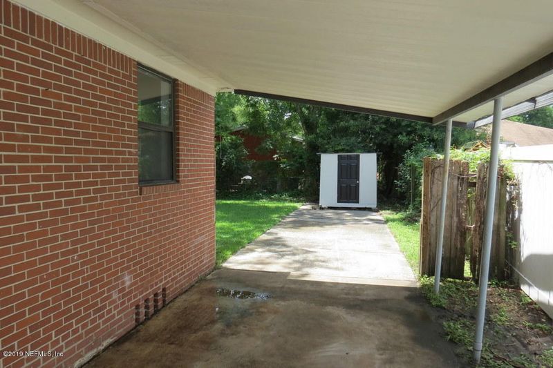 3260 Sunnybrook Ave N, Jacksonville, FL 32254