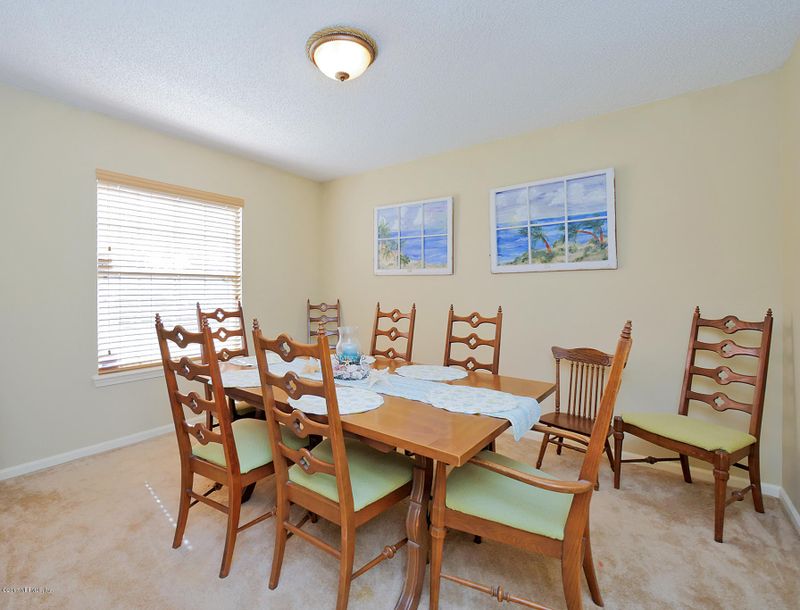3263 Volley Dr, Jacksonville, FL 32277