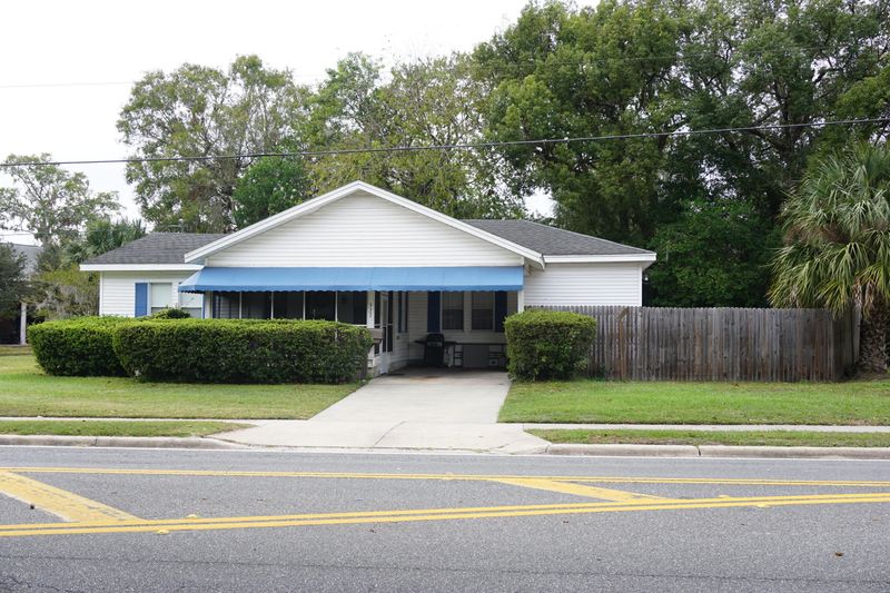 327 S Water St, Starke, FL 32091