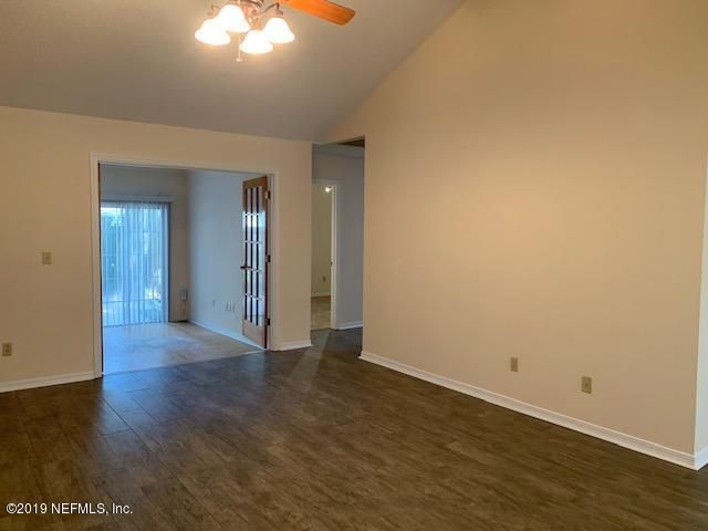 3271 Tinya Ct, Jacksonville, FL 32226