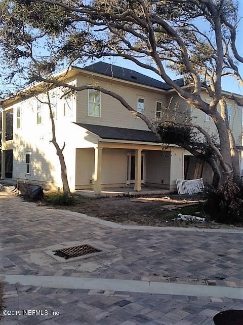 3272 1st Ave, Fernandina Beach, FL 32034