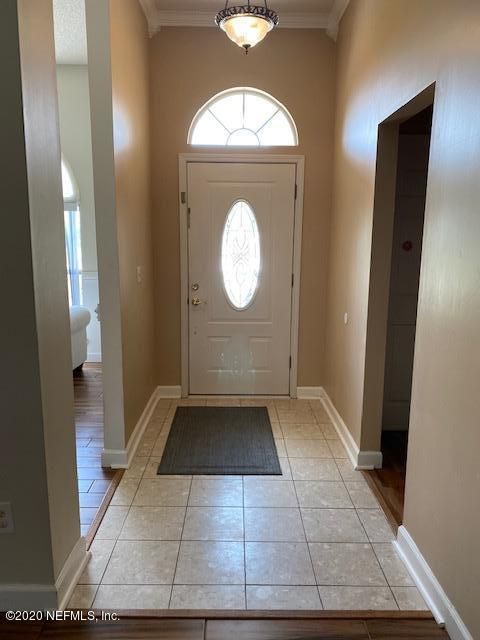 328 Island View Cir, Orange Park, FL 32073