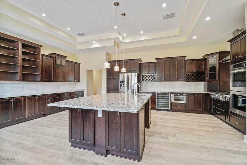 3283 Blanding Blvd, Middleburg, FL 32068
