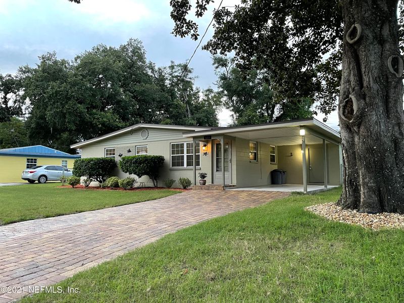 329 Hilltop Dr, Orange Park, FL 32073