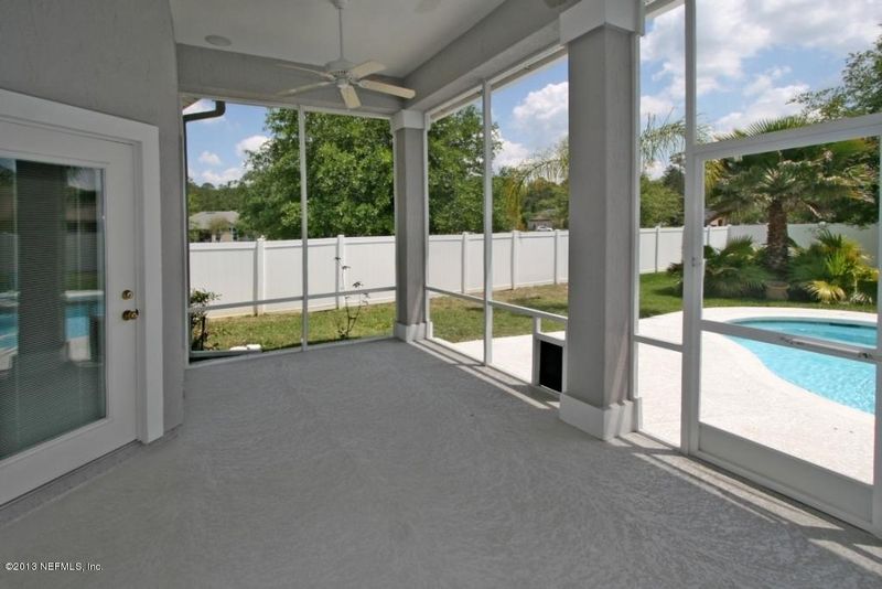 3301 Raven Ct, St Johns, FL 32259