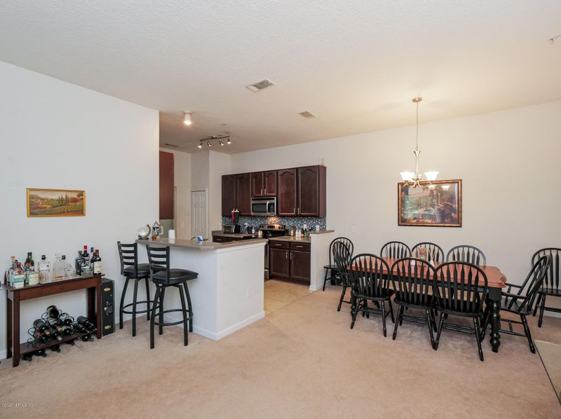 3303 Tapered Bill Dr #8, Jacksonville, FL 32224