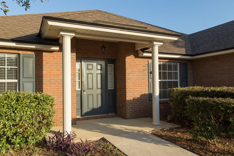3305 Horseshoe Trail Dr, Orange Park, FL 32065