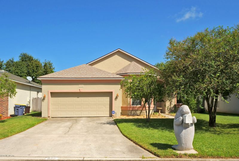 3315 Abbeyfield Dr E, Jacksonville, FL 32277